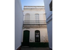 Venta Casa unifamiliar en Calle Matías Cabot Isla Cristina. A reformar con terraza 145 m²