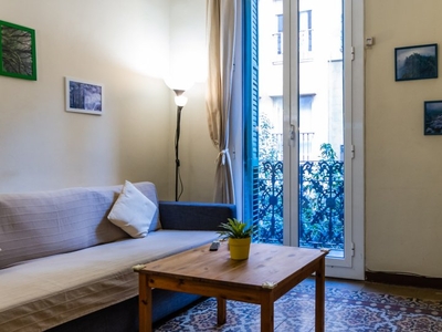 Acogedor apartamento de 3 dormitorios en alquiler en Gràcia, Barcelona