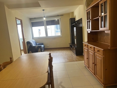 Alquiler de piso en Residencia - Abella de 2 habitaciones con garaje y muebles