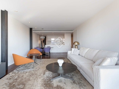 Piso en venta piso en la Barceloneta (), con tres dormitorios y terraza de 9 m² en Barcelona