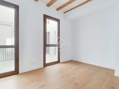 Piso estupendo piso de 1 dormitorio en una finca rehabilitada en venta en gótico, en Barcelona