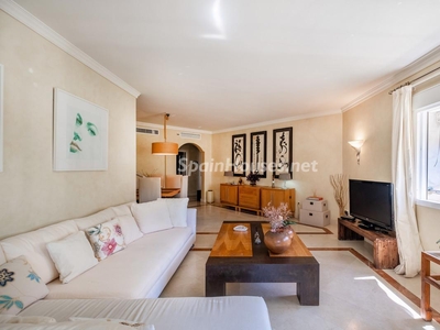Apartment for sale in Nagüeles-Milla de Oro, Marbella