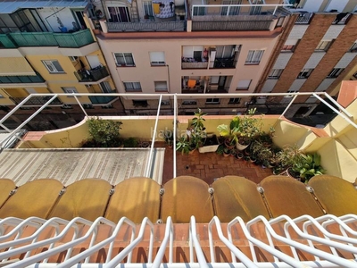 Ático dúplex con 45 mq de terrazas en Roquetes Barcelona