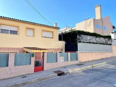 Casa en venta en CALLE VILLAFRANCA DEL BIERZO, Carcavas, Hortaleza, Madrid, Madrid