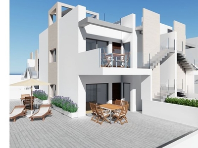 Casa para comprar en Dehesa de Campoamor, España