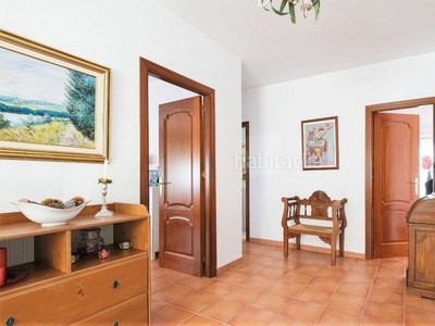 Chalet villa en venta 5 habitaciones 3 baños. en Los Pacos Fuengirola