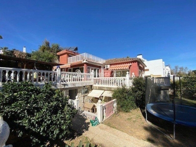 Casa independiente en venta en Zona Sohail, Fuengirola