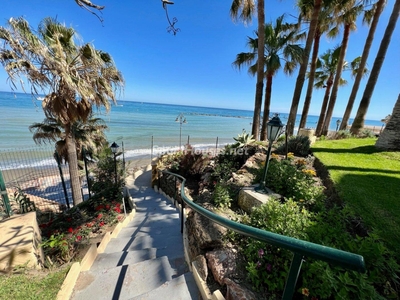 Flat for sale in Solymar - Puerto Marina, Benalmádena