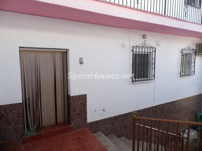 Casa en venta en Iznate