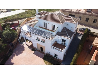 Casa en venta en Urbanización Santa Rosa, Torrox