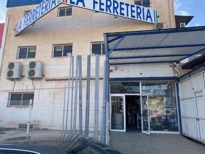 Industrial-unit for sale in Casabermeja