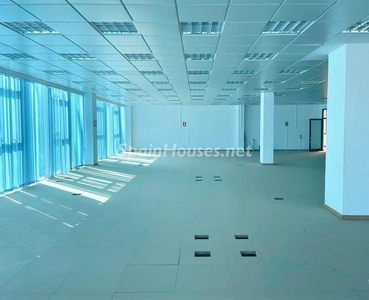 Office for sale in Antequera