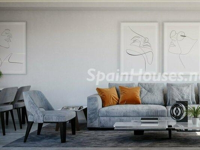 Penthouse flat for sale in Benalmádena