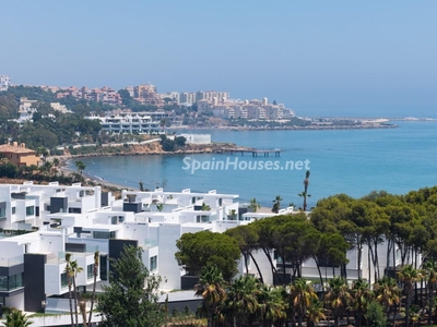 Apartamento en venta en Estepona