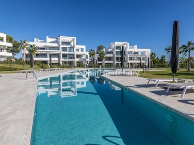 Penthouse flat for sale in Estepona