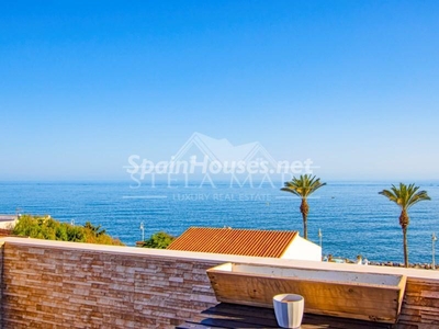 Penthouse flat for sale in Mezquitilla