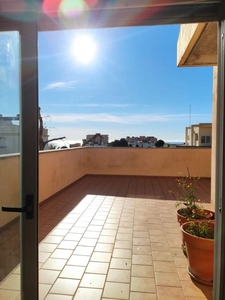 Penthouse flat for sale in Torremolinos