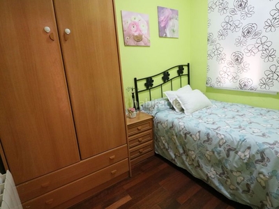 Piso con 2 habitaciones en Can Serra Hospitalet de Llobregat (L´)