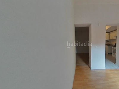 Piso con 3 habitaciones en Entrevías Madrid