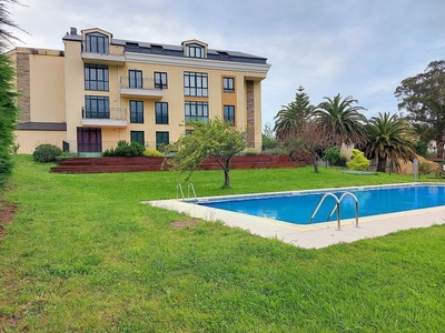 Piso en venta en carretera Playa de San Miguel de 2 habitaciones con terraza y piscina