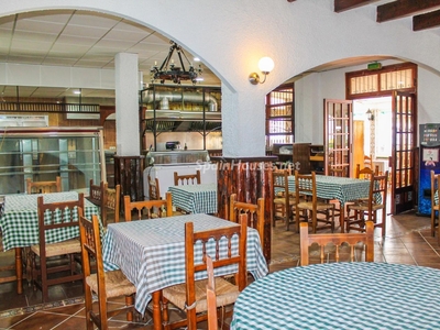 Premises for sale in La Carihuela - Los Nidos, Torremolinos