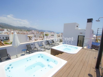 Casa adosada en venta en Centro, Nerja