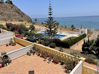 Casa adosada en venta en El Peñoncillo, Torrox