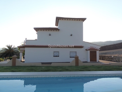 Villa en venta en Arriate