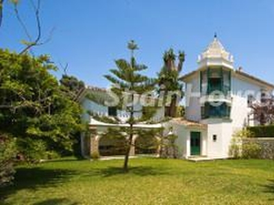 Villa for sale in Benalmádena Costa