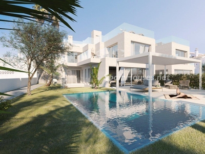 Villa for sale in Calaburra - Chaparral, Mijas