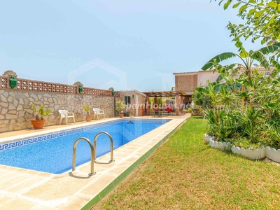 Villa en venta en Caleta de Vélez