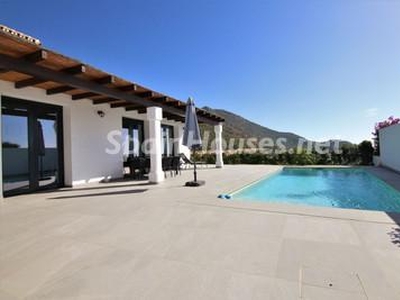 Villa for sale in Mijas Costa