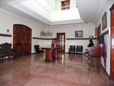 Villa en venta en Nerja