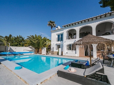 Villa to rent in Moraira -