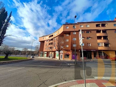 Alquiler de piso en Avda Europa - San Antón de 4 habitaciones con terraza y garaje