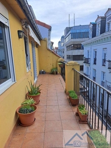 Alquiler de piso en Puerto Chico de 1 habitación con terraza y balcón