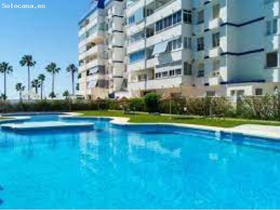 LARGA TEMPORADA . SE ALQUILA DESDE EL 1.1.24 APARTAMENTO EN PRIMERA LINEA DE PLAYA EN BENALMADENA CO