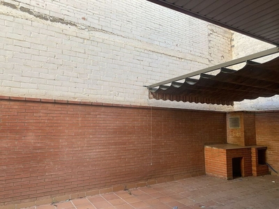 Piso en alquiler en Balàfia - Secà de Sant Pere - Llívia de 2 habitaciones con terraza y calefacción