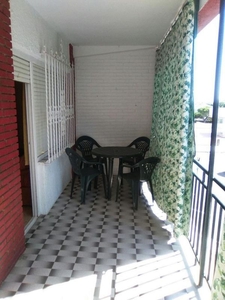 Piso en alquiler en calle Esteros de 1 habitación con muebles y balcón