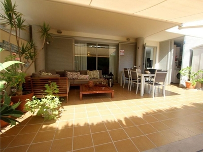 Venta de piso en Can Pastilla - Les Meravelles - S'Arenal de 3 habitaciones con terraza y piscina