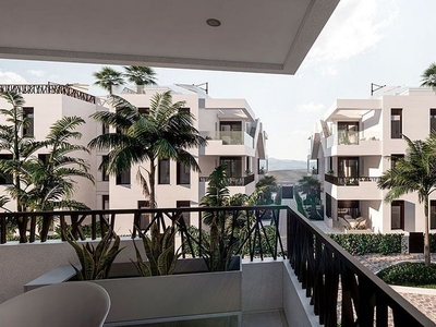 Venta de piso en San Juan de los Terreros de 3 habitaciones con terraza y piscina