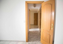 Venta Piso Lucena. Piso de dos habitaciones