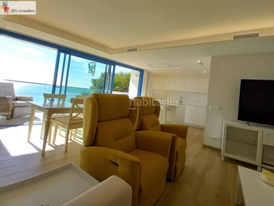 Alquiler apartamento espectacular piso en alquiler en primera linea de mar en l'ampolla en Ampolla (L´)