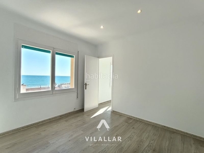 Alquiler ático con 3 habitaciones con vistas al mar en Vilassar de Mar