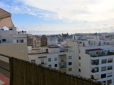 Alquiler ático en avinguda prat de la riba atico 2 hab, centrico con vistas en Tarragona