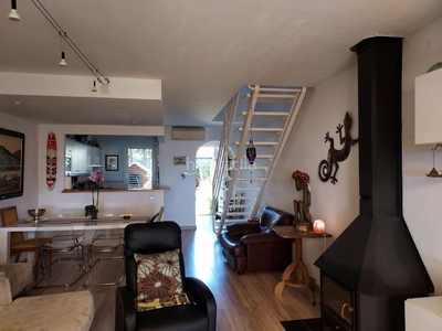 Alquiler casa adosada con 3 habitaciones con parking en Sant Feliu de Guíxols