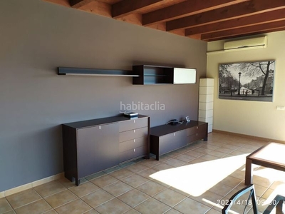 Alquiler casa con 4 habitaciones amueblada con parking, piscina, calefacción, aire acondicionado y vistas a la montaña en Corbera de Llobregat