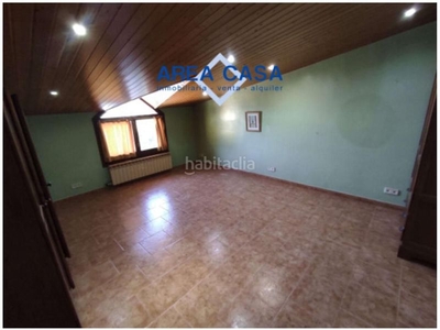 Alquiler casa con 9 habitaciones en Mas Rampinyo - Montcada Nova - Carrerada Montcada i Reixac