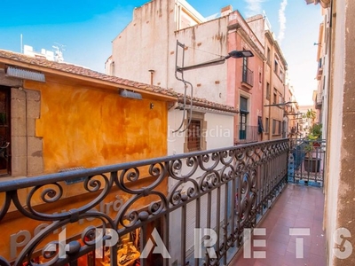 Alquiler casa impresionante casa con jardín y terraza en el centro en Mataró