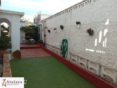 Alquiler chalet vivienda con piscina y jardín de alquiler en La Cañada. en Paterna